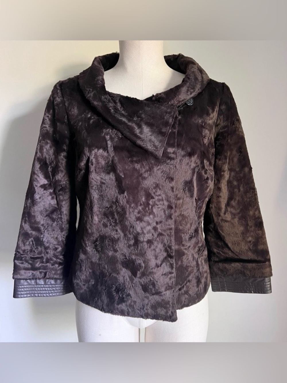 Edward An Faux Fur Short Coat Sz 8 Brown Leather Sleeves Chic Retro